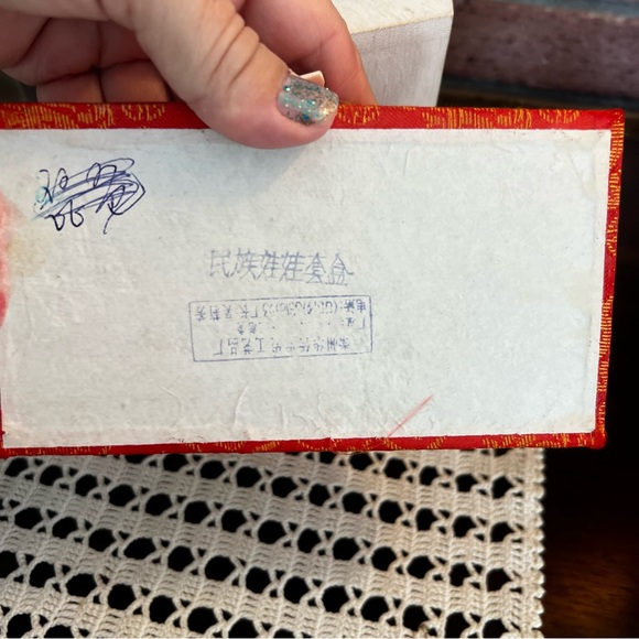 Vintage Hand-Painted Wooden Changzhou Combs Set - Multicolor - Picture 3 of 3